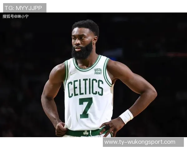 杰伦布朗强调季前赛首战防守重要性全力提升比赛节奏