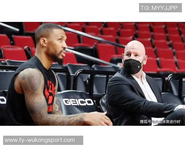 克罗宁执教多年未能带队进季后赛球迷呼吁更换主帅引发热议 克罗宁执教多年未能带队进季后赛球迷呼吁更换主帅引发热议