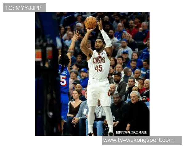 米切尔盛赞加兰复出提升球队进攻效率期待更流畅的配合与表现