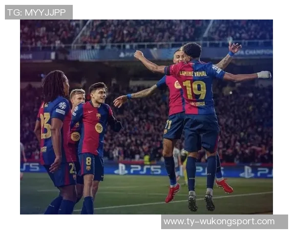 拉菲尼亚与佩德里今日参与部分合练以评估身体状态恢复情况 拉菲尼亚与佩德里今日参与部分合练以评估身体状态恢复情况